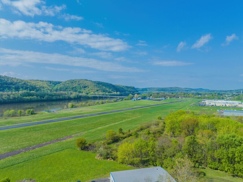 More Photos Of 1190 Old Berwick Rd, Bloomsburg Office For Sale