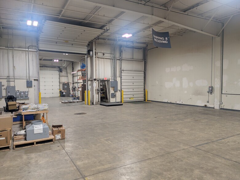 More Photos Of 4498-4518 128th Ave, Holland Manufacturing For Sale