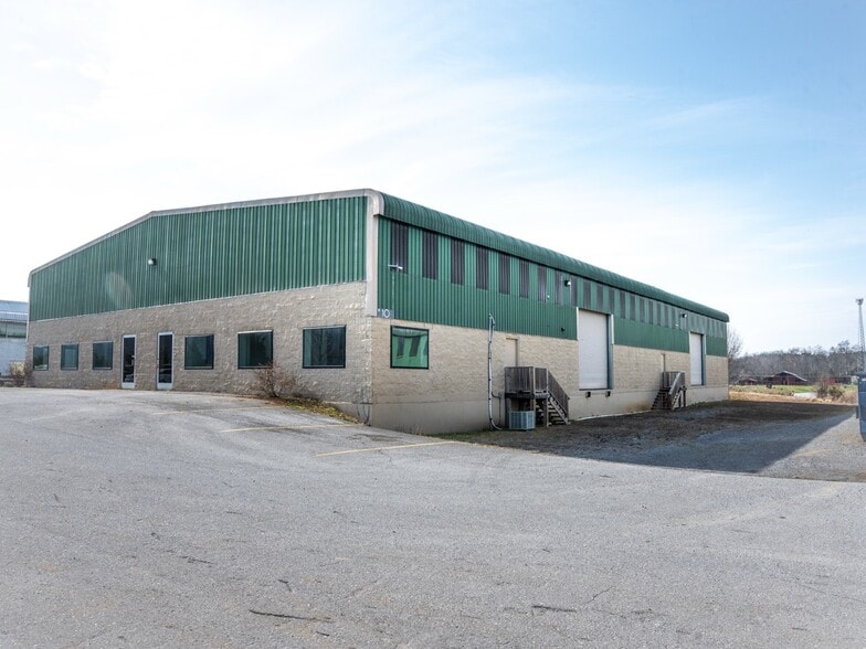 More Photos Of 3275 Newport Hwy, Sevierville Warehouse For Sale