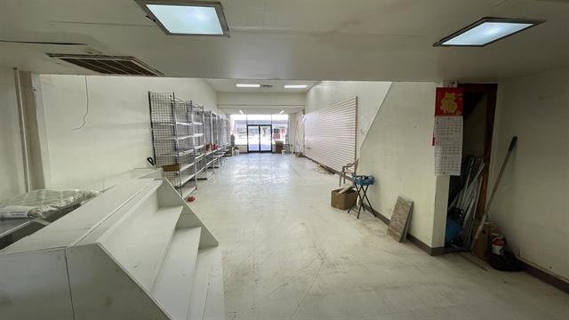 More Photos Of 1215 Farragut St, Laredo Storefront For Lease