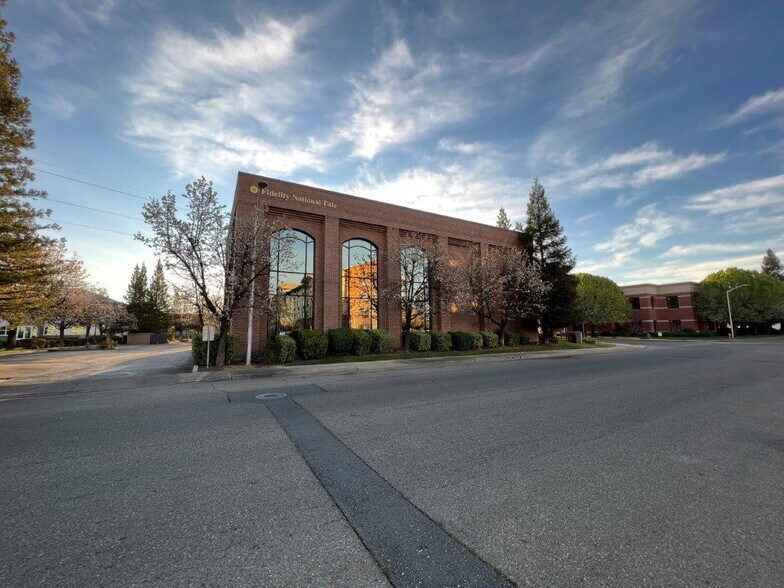 Primary Photo Of 930 Executive Way, Redding Office For Sale