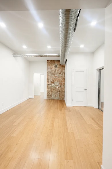 More Photos Of 33 Pine St, Binghamton Storefront Retail Residential For Sale