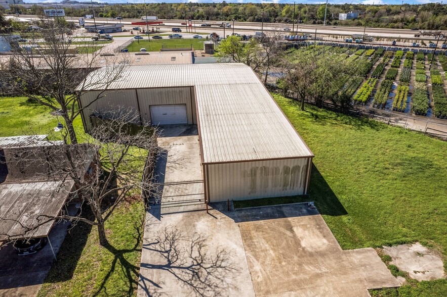 More Photos Of 15811 Manning Dr, Cypress Industrial For Lease