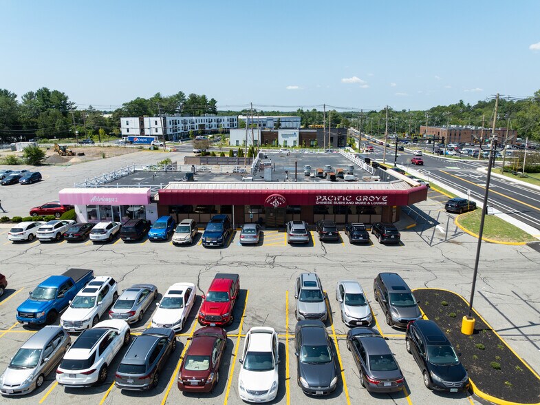 More Photos Of 211 Lowell St, Wilmington Storefront For Sale