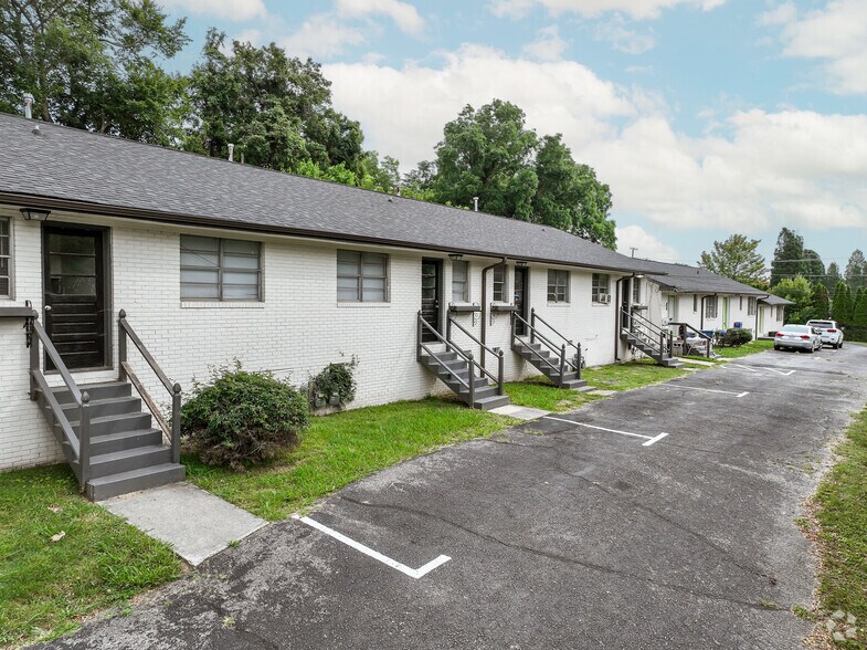More Photos Of 306 N Jackson St, Salisbury Apartments For Sale