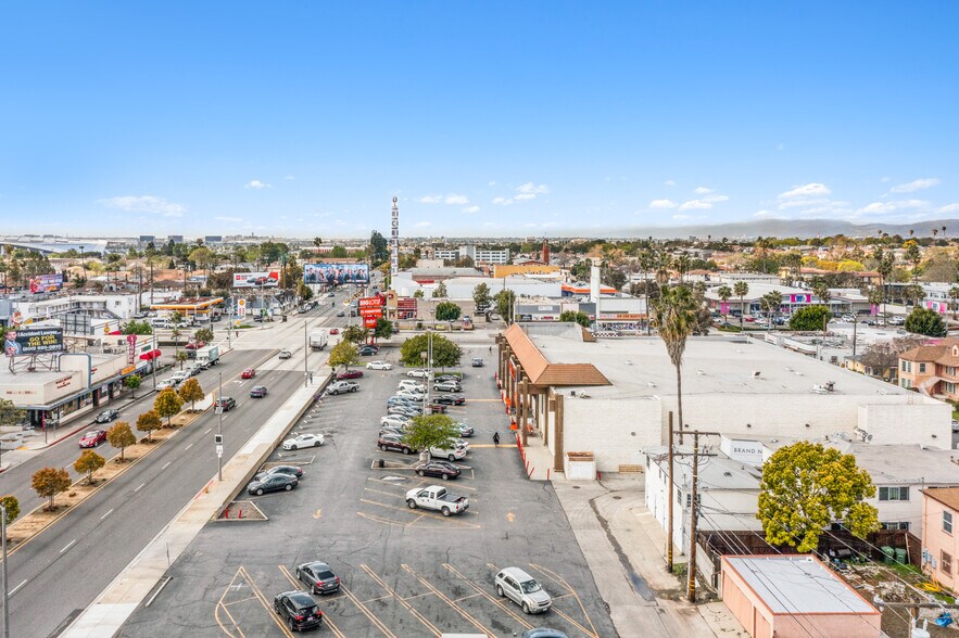 More Photos Of 3003 W Manchester Blvd, Inglewood General Retail For Sale