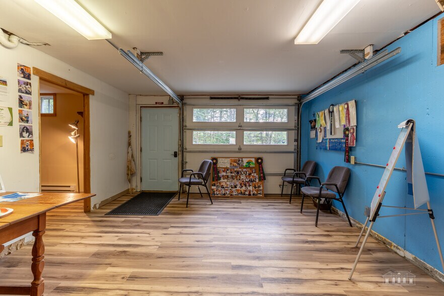 More Photos Of 1915 Saranac Ave, Lake Placid General Retail For Sale