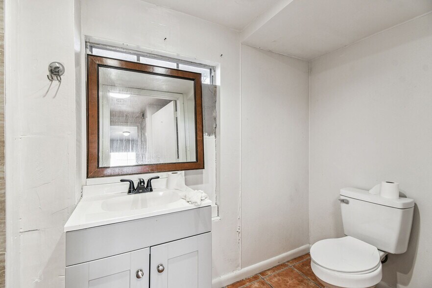 More Photos Of , Brandon Office For Sale