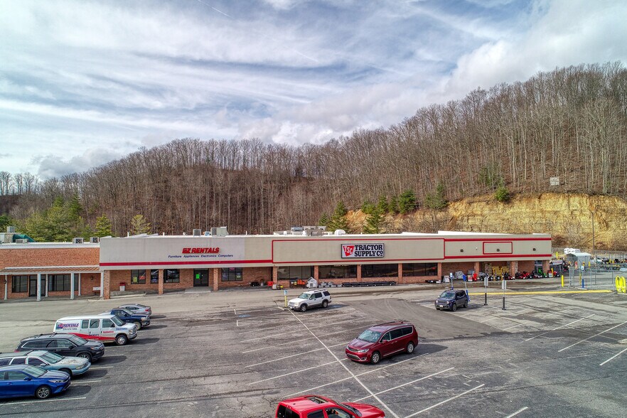 More Photos Of 181 Plaza Rd, Wise General Retail For Sale