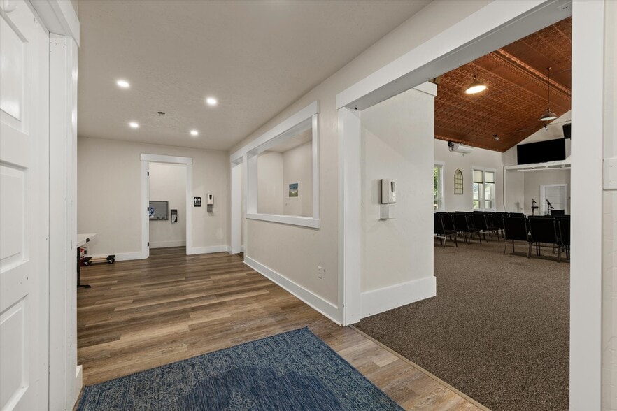 More Photos Of 224 17th Ave S, Nampa Religious Facility For Sale