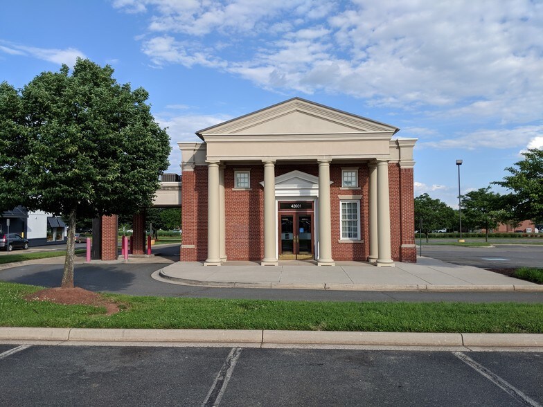 More Photos Of 43930 Farmwell Hunt Plz, Ashburn Unknown For Lease