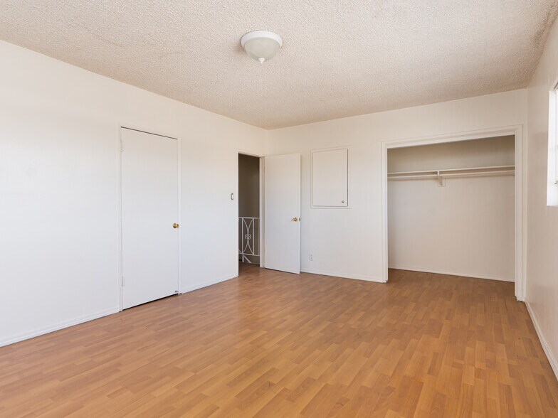 More Photos Of 11545 Gale Ave, Hawthorne Apartments For Sale