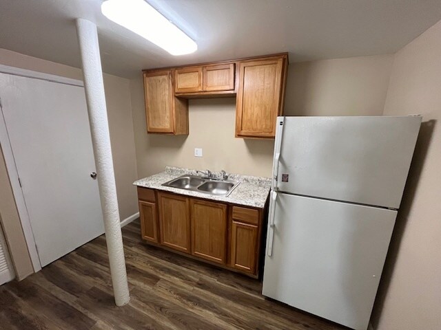 More Photos Of 2457 Tremainsville Rd, Toledo Storefront Retail Office For Lease