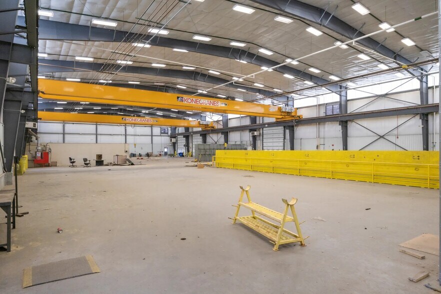 More Photos Of 420 22nd Ave NE, Williston Light Manufacturing For Lease