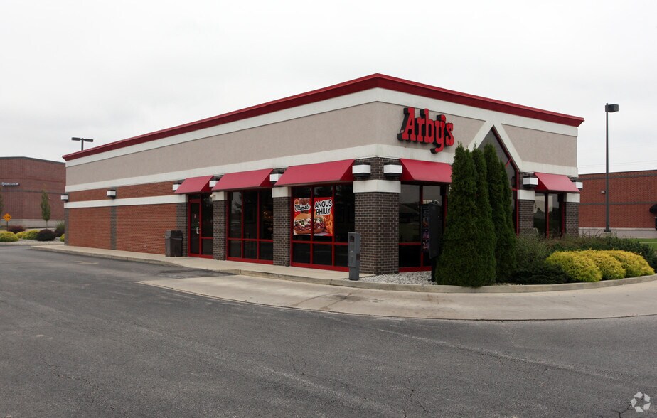 More Photos Of 4087 W Powell Rd, Powell Fast Food For Lease