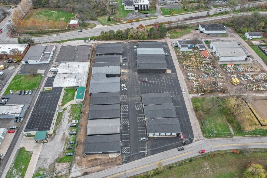 More Photos Of 572 S Nelson Rd, Columbus Unknown For Lease