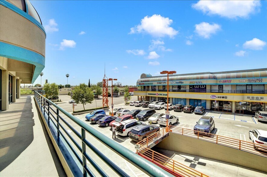 More Photos Of 301 W Valley Blvd, San Gabriel Unknown For Lease