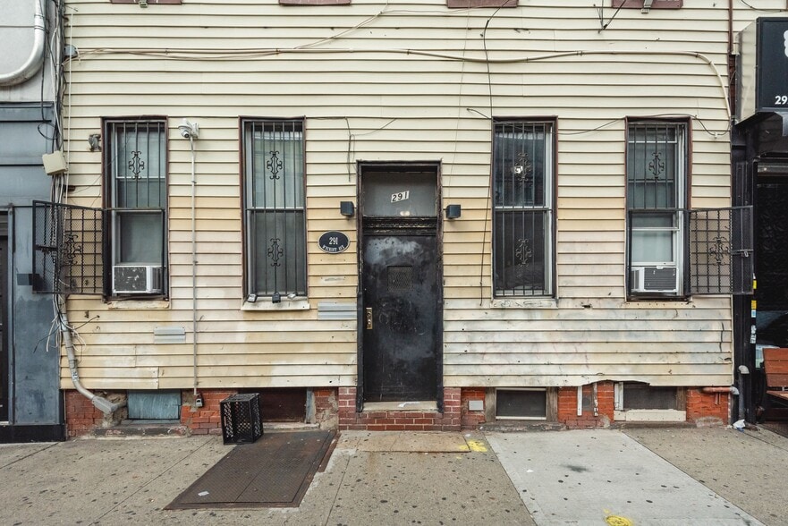 More Photos Of 291 Wyckoff Ave, Brooklyn Apartments For Sale