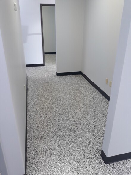 More Photos Of 2200 N Yellowood Ave, Broken Arrow Research And Development For Sale