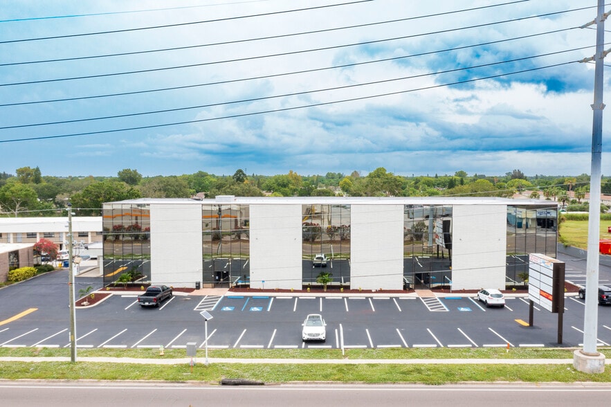 More Photos Of 6709 Ridge Rd, Port Richey Medical For Lease