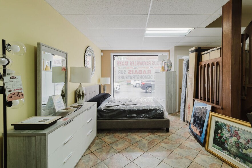 More Photos Of 1805-1807 Rue Beaubien E, Montréal Storefront For Sale