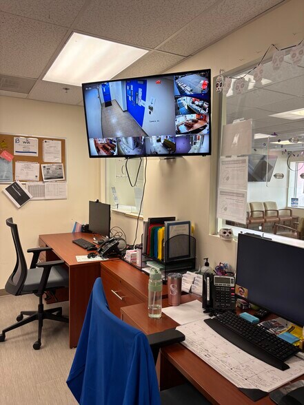 More Photos Of 680 Broadway, Paterson Hospital For Lease