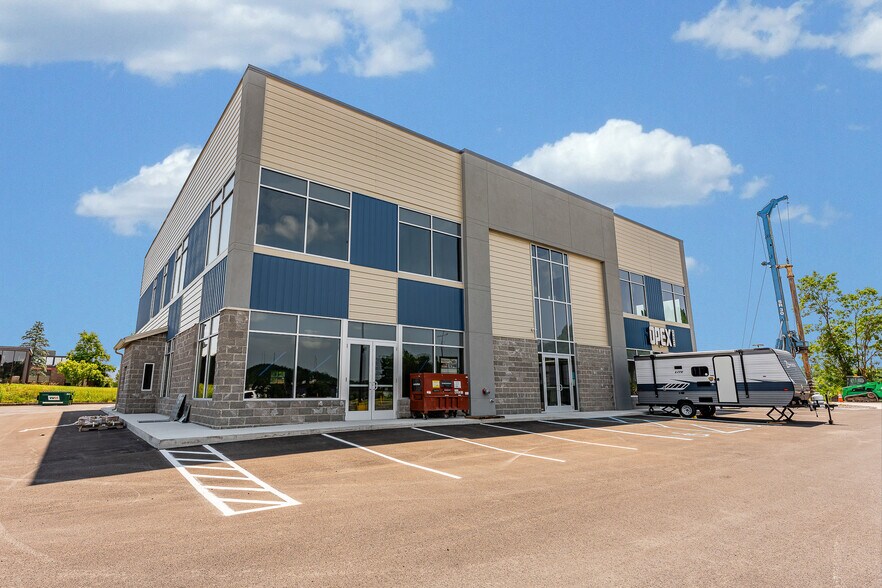 More Photos Of 152 Thompson Dr, Bridgeport Unknown For Lease