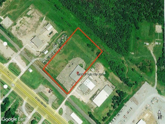 More Photos Of 3016 N Twin City Hwy, Nederland Warehouse For Sale
