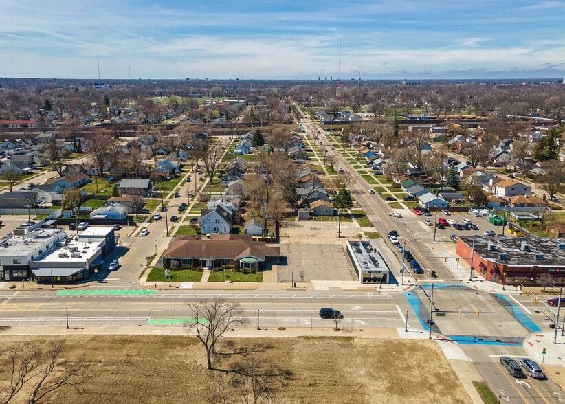 More Photos Of 23919 John R Rd, Hazel Park Freestanding For Sale