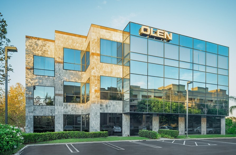 More Photos Of 20 Corporate Park, Irvine Office Residential For Lease