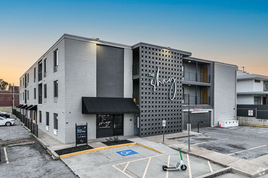 Primary Photo Of 516 NW 8th St, Oklahoma City Apartments For Sale