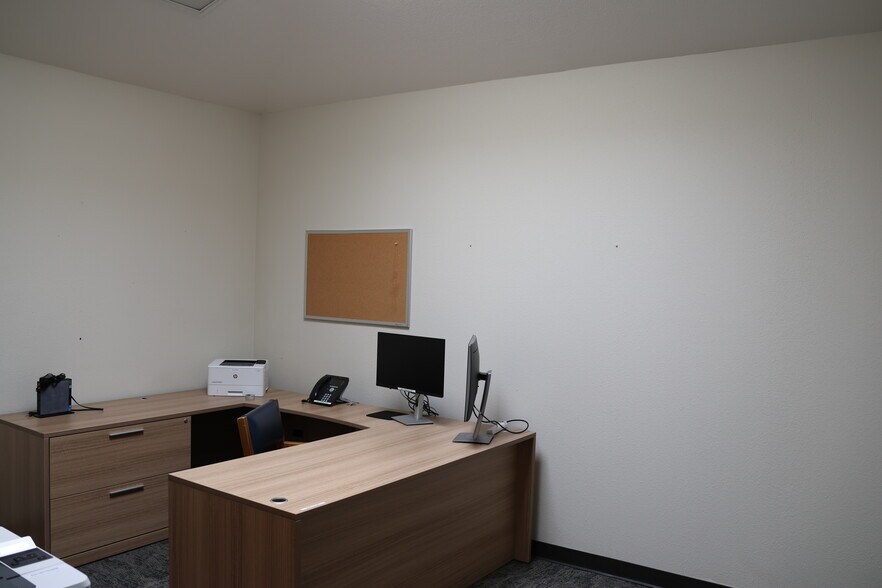 More Photos Of 4201 Camp Bowie Blvd, Fort Worth Medical For Lease