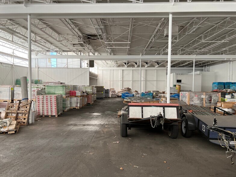 More Photos Of 2101 Grant St, Wichita Falls Warehouse For Lease