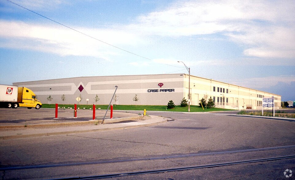 More Photos Of 4200 E 50th Ave, Denver Warehouse For Sale