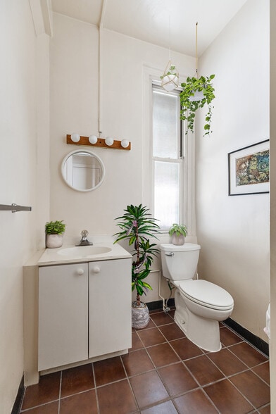 More Photos Of 151-161 W 86th St, New York Apartments For Sale