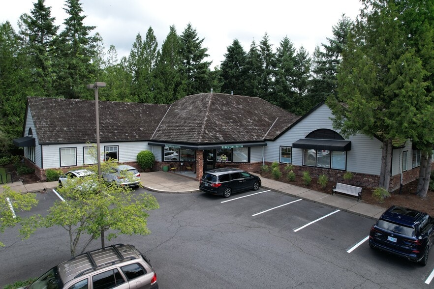 More Photos Of , Lake Oswego Unknown For Sale