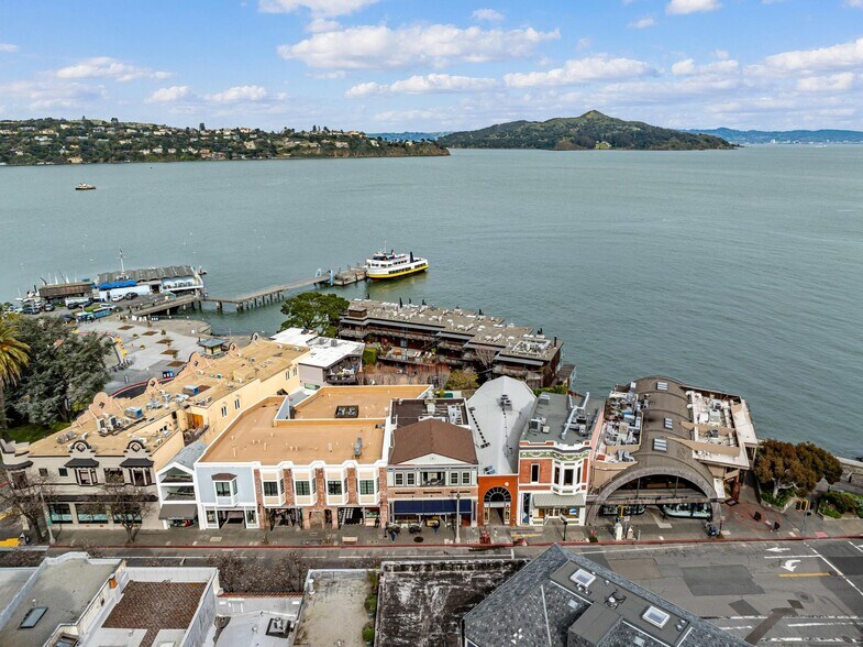 More Photos Of 670 Bridgeway, Sausalito Restaurant For Sale