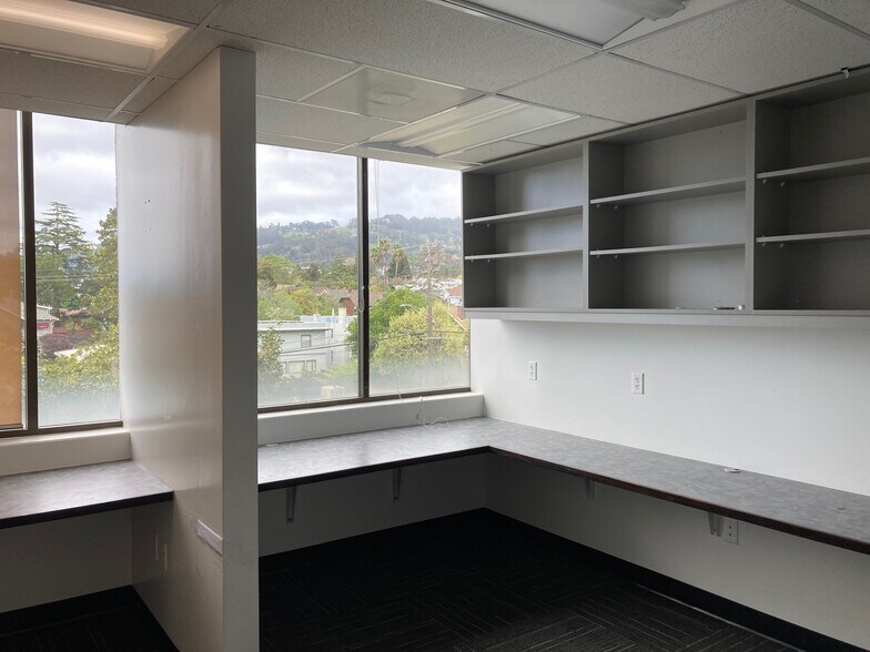 More Photos Of 2999 Regent St, Berkeley Medical For Lease