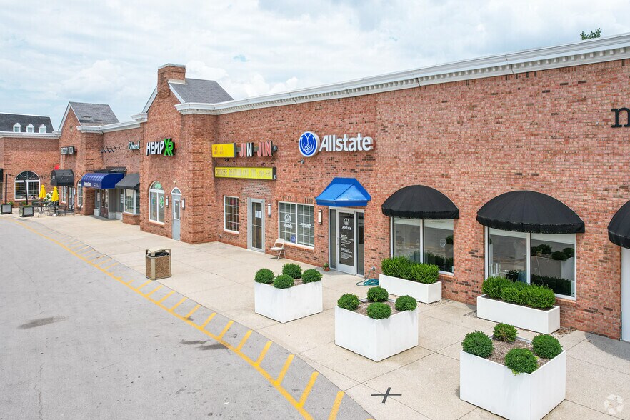 More Photos Of 1060 Chinoe Rd, Lexington General Retail For Lease