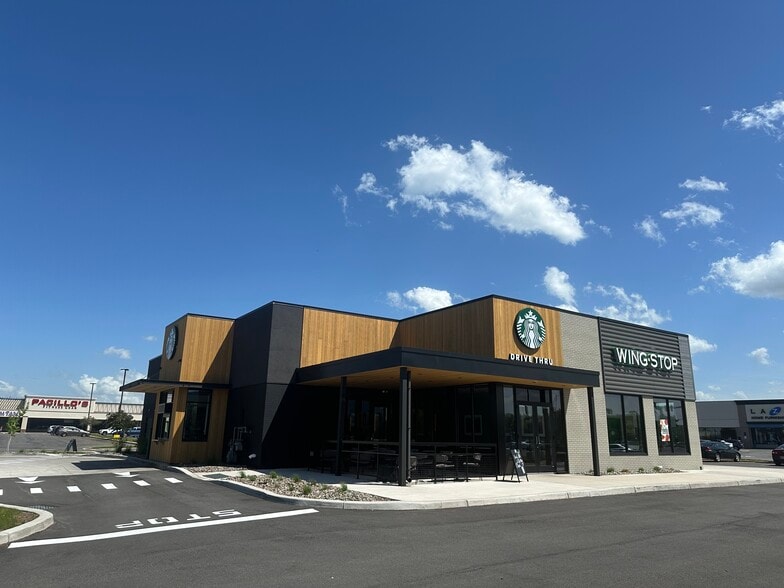 More Photos Of 1000 Hylan Dr, Henrietta General Retail For Lease