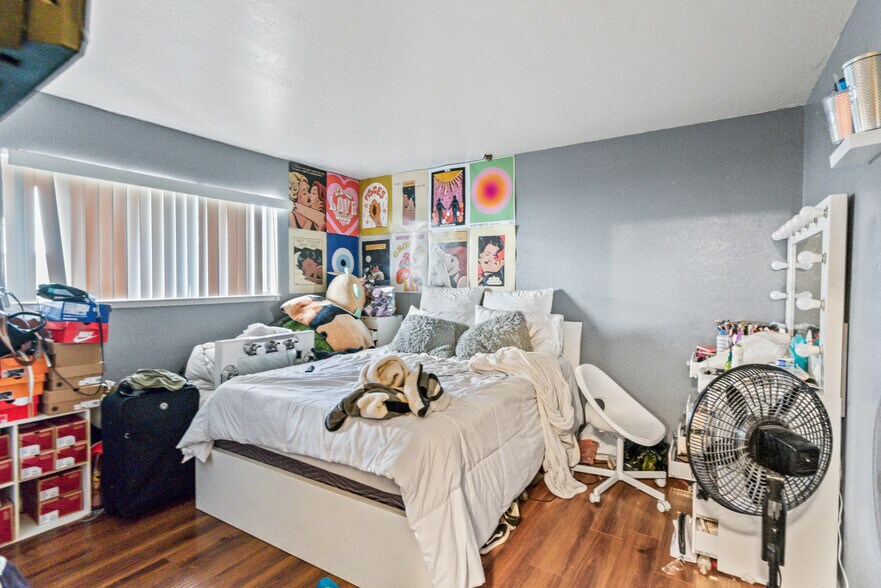 More Photos Of 5390 Carryback Ave, San Jose Apartments For Sale