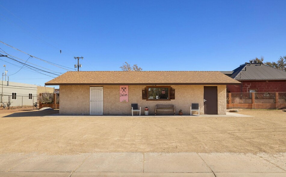 More Photos Of 100 N Winslow Ave, Winslow Freestanding For Sale