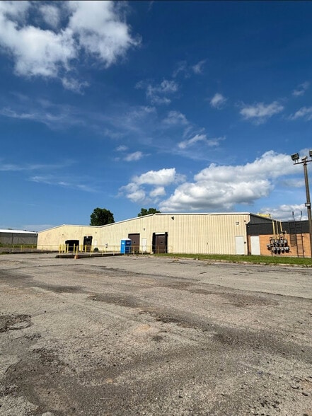 Primary Photo Of 6050 Don Murie St, Niagara Falls Warehouse For Lease
