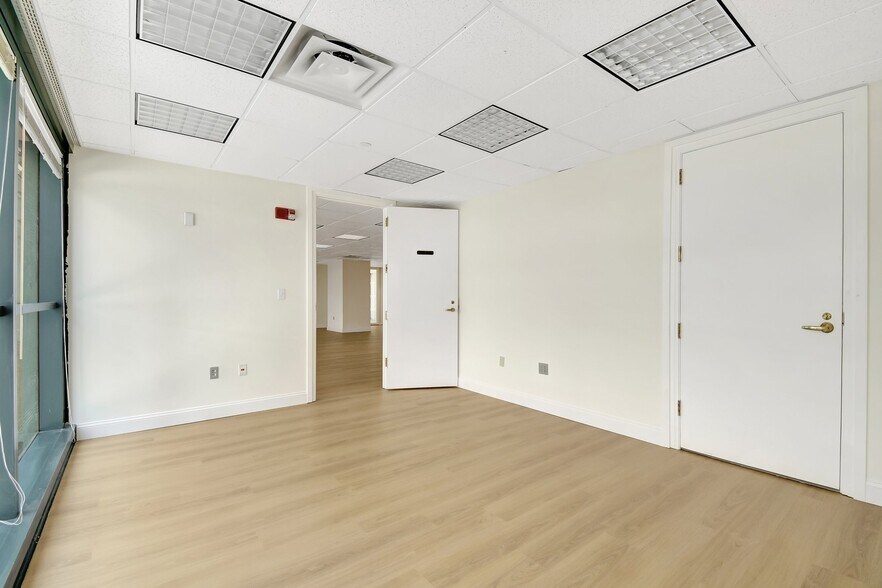 More Photos Of 200 S Andrews Ave, Fort Lauderdale Medical For Sale