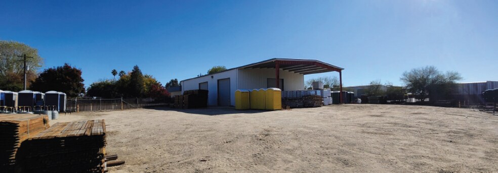 More Photos Of 9323 Enos Ln, Bakersfield Industrial For Lease