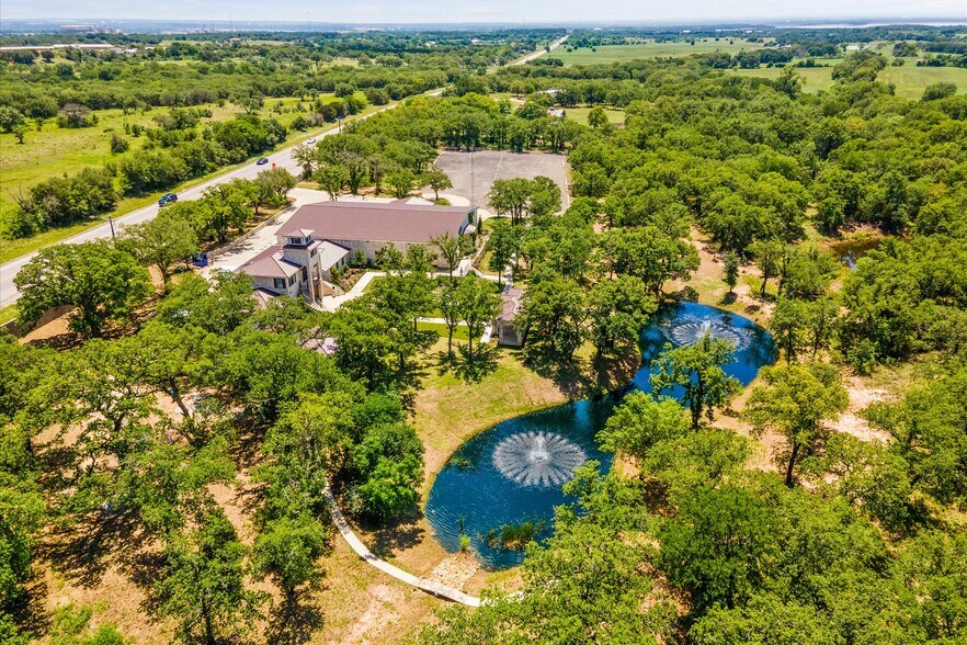 More Photos Of 7700 Glen Rose Hwy, Granbury Lodge Meeting Hall For Sale