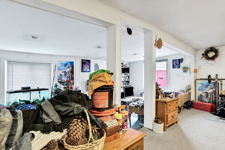 More Photos Of 269 Stone Schoolhouse Rd, Bloomingburg Warehouse For Sale