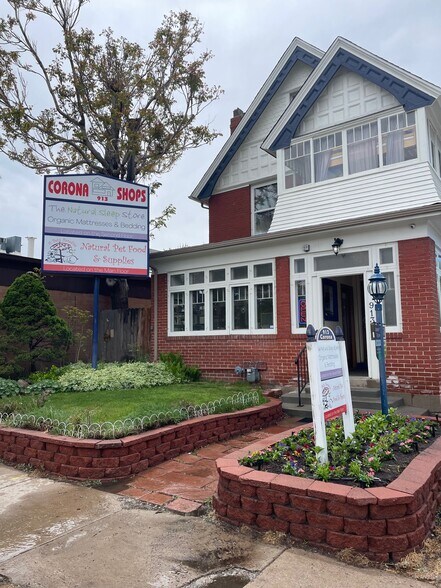 More Photos Of 913 Corona St, Denver Storefront For Sale