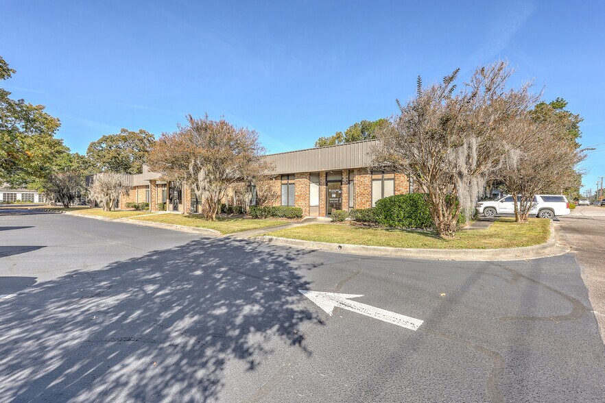 More Photos Of 415 Robertson Blvd, Walterboro Medical For Sale