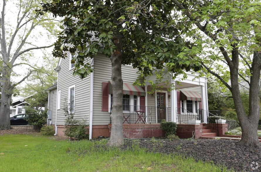 More Photos Of 9 East Ave, Greenville Office Residential For Sale